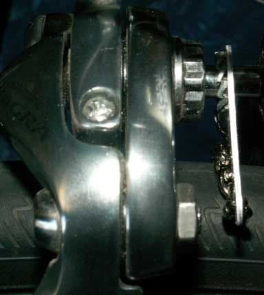 Pena Anti-Puncture Chainette for Gravel and Debris Removal